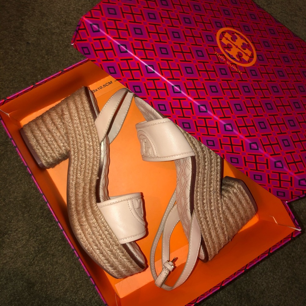 Tory Burch Platform Shoes - Picture 4 of 7